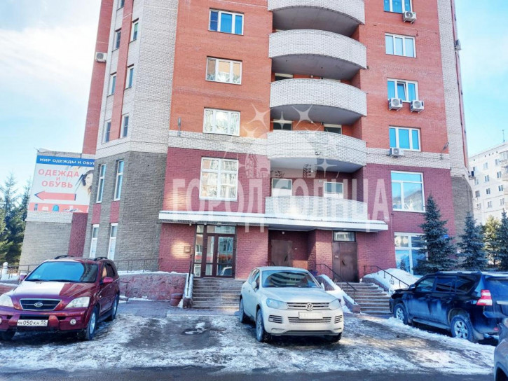 2-комн квартира Омская, 114/2