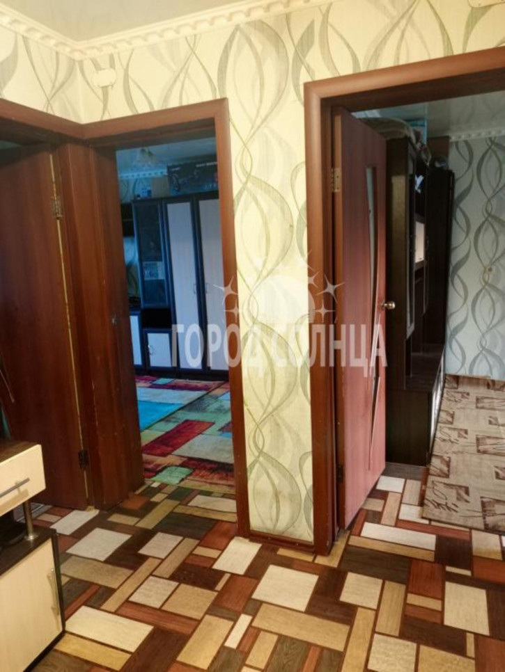 3-комн квартира Сибирский проспект, 8