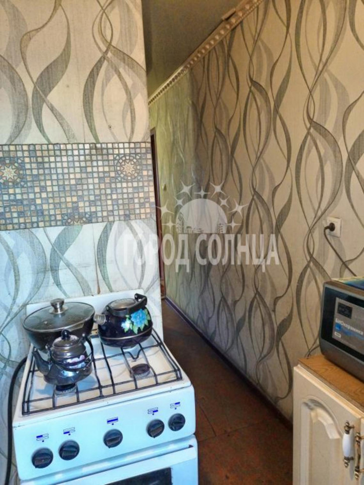 3-комн квартира Сибирский проспект, 8