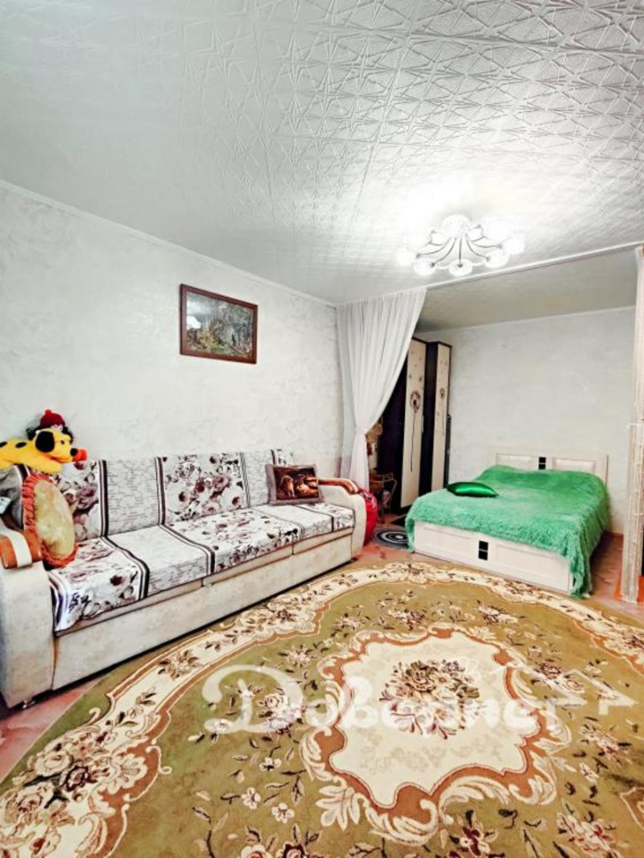 1-комн квартира б-р Космонавтов, 3