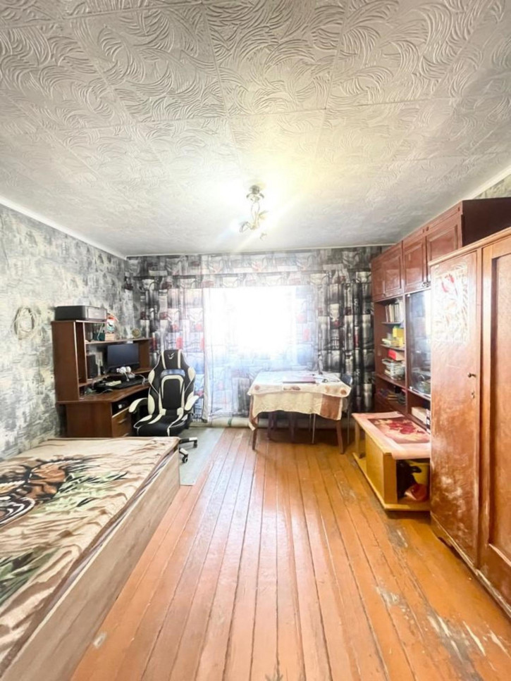 3-комн квартира Ключевая, 47