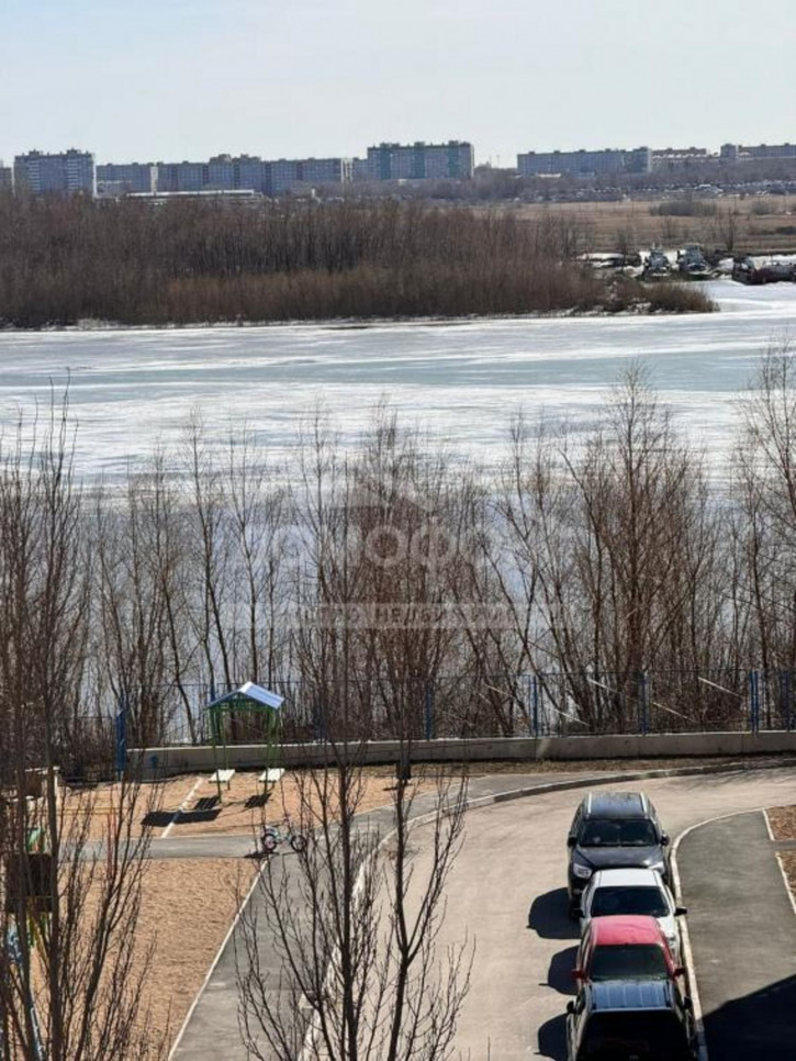 2-комн квартира Пригородная, 27