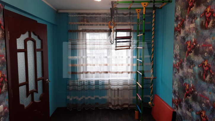 2-комн квартира Суворова, 33