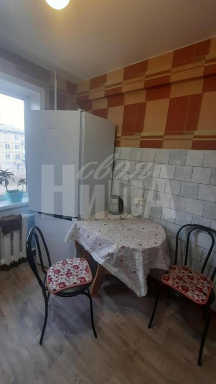 2-комн квартира Суворова, 33