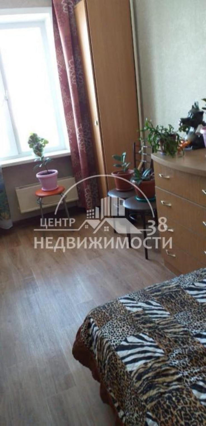 3-комн квартира 4-й Микрорайон, 37