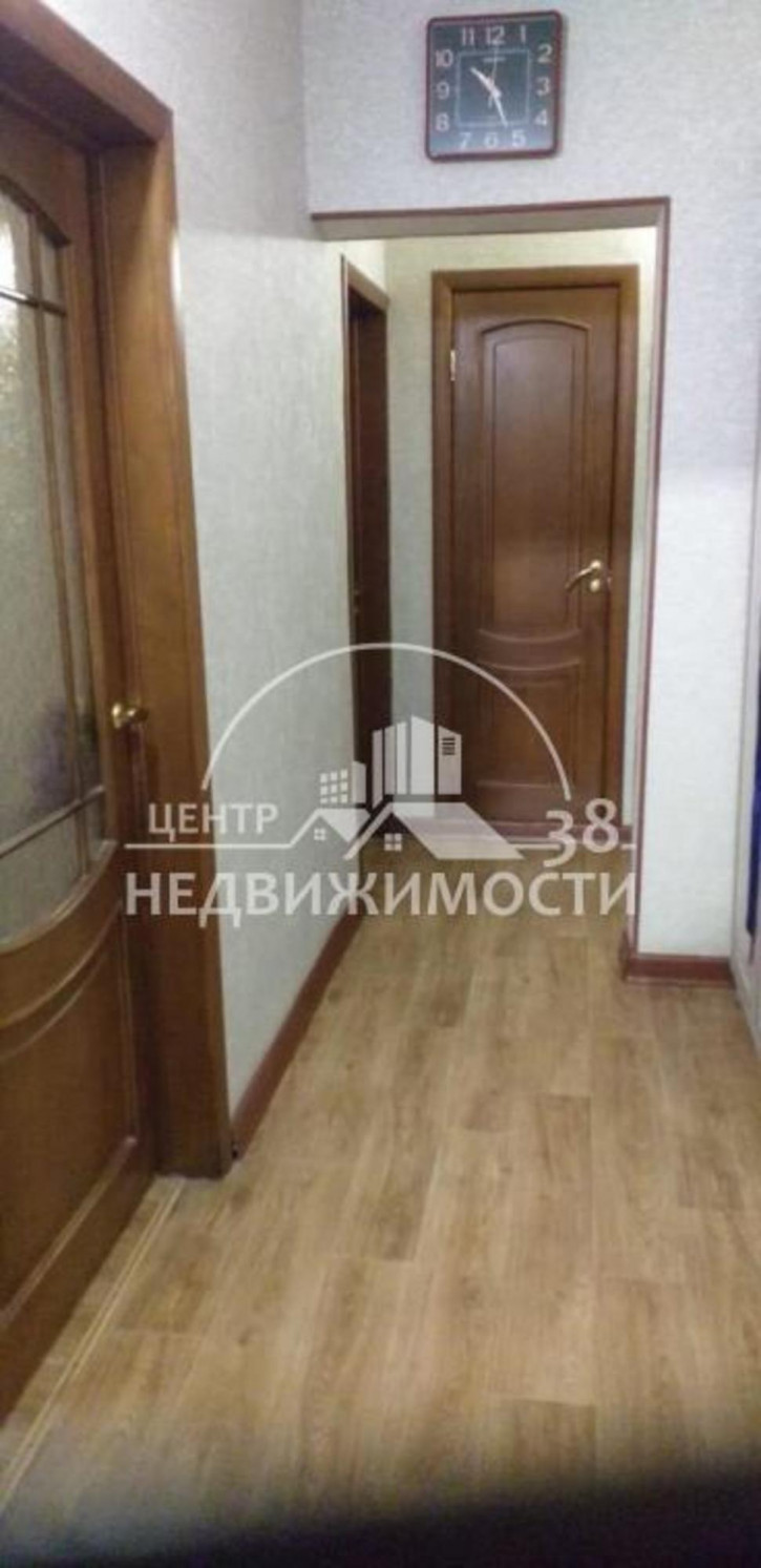 3-комн квартира 4-й Микрорайон, 37