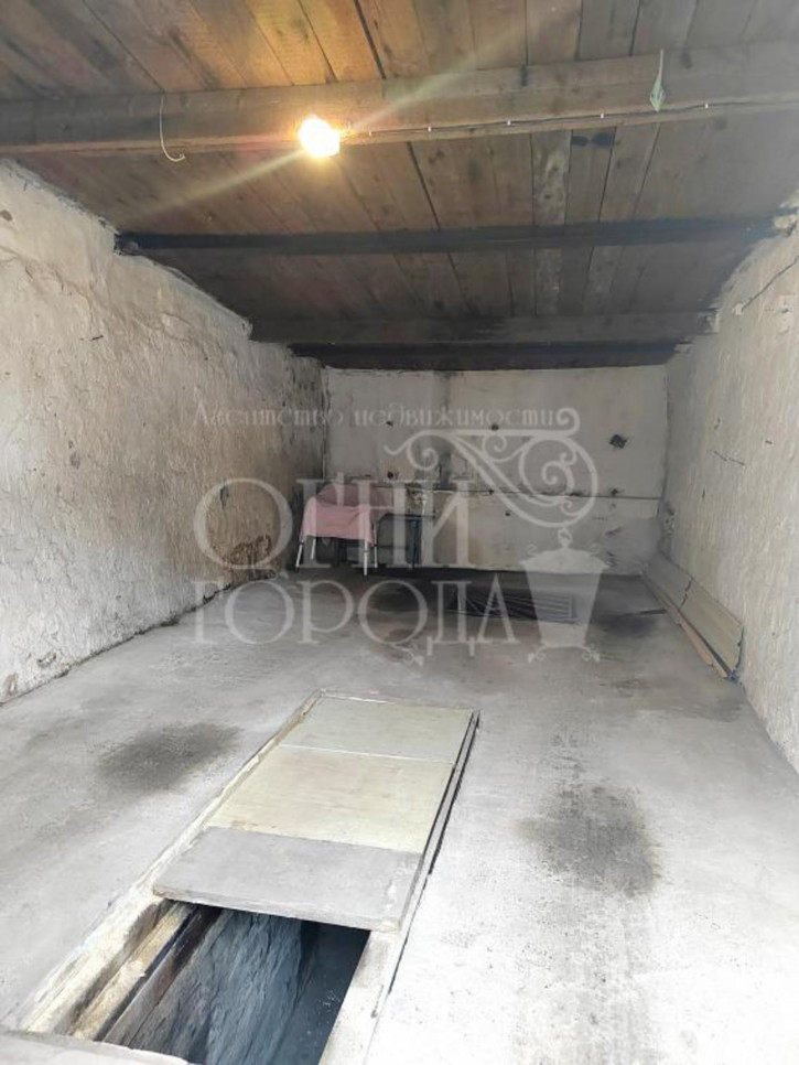 Гараж/парковка Дзержинского