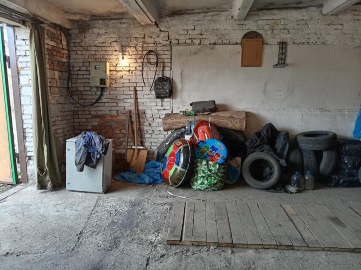 Гараж/парковка Комсомольский микрорайон, 56