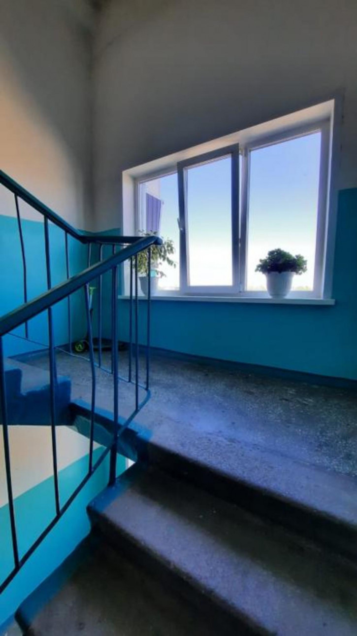 2-комн квартира Енисейский микрорайон, 7