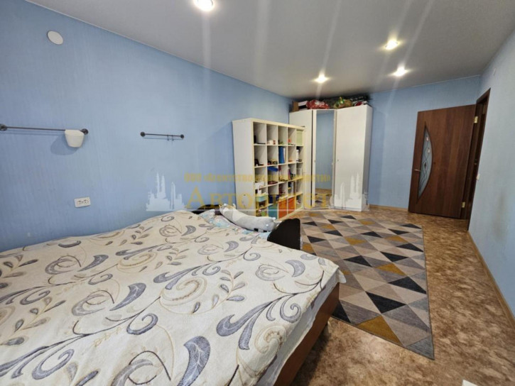 3-комн квартира Кремлевская, 12 3-комн квартира Кремлевская, 12