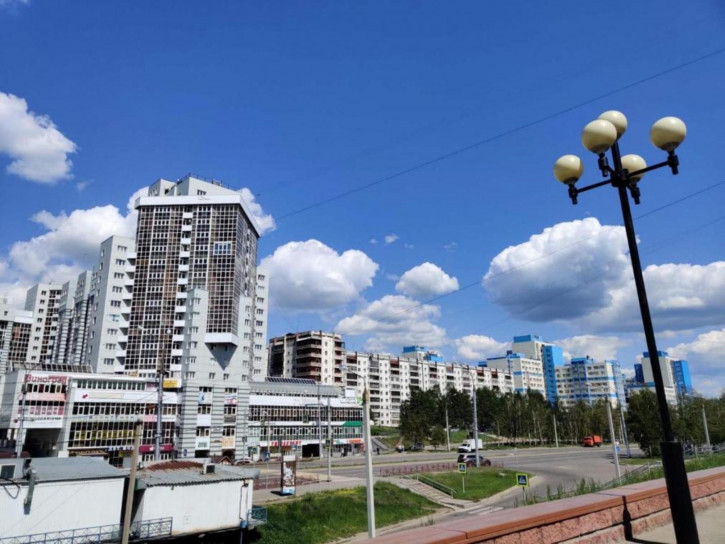 4-комн квартира проспект Маршала Жукова, 5/1