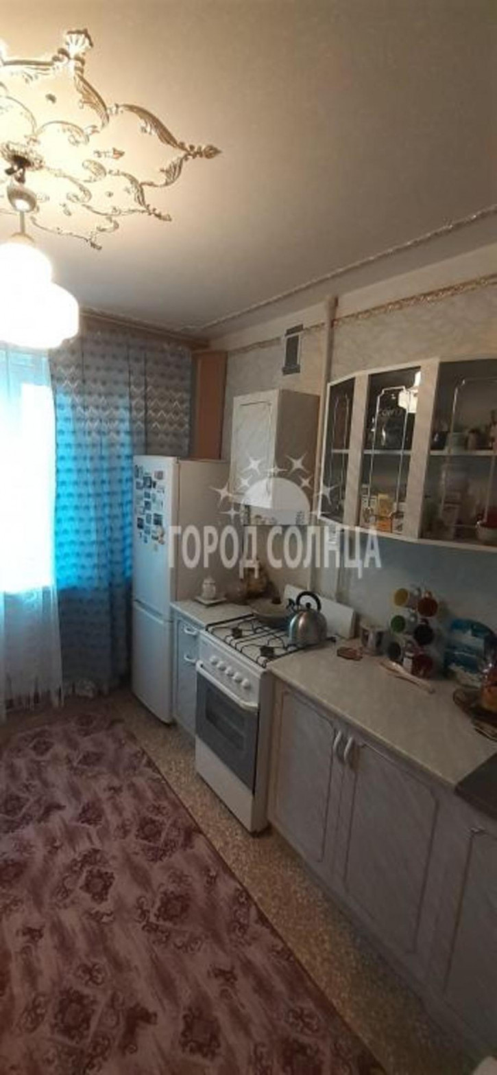 3-комн квартира Моторная ул, 11