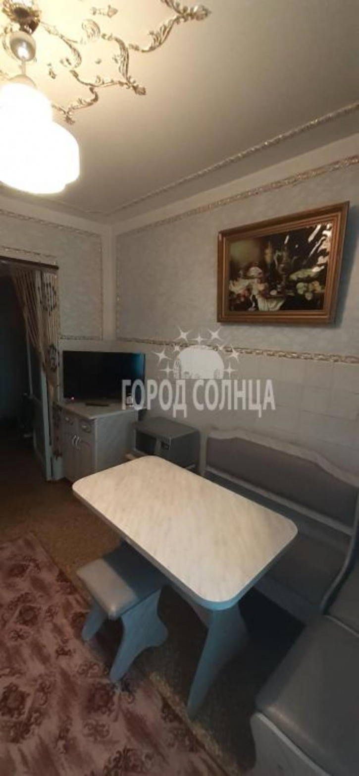 3-комн квартира Моторная ул, 11