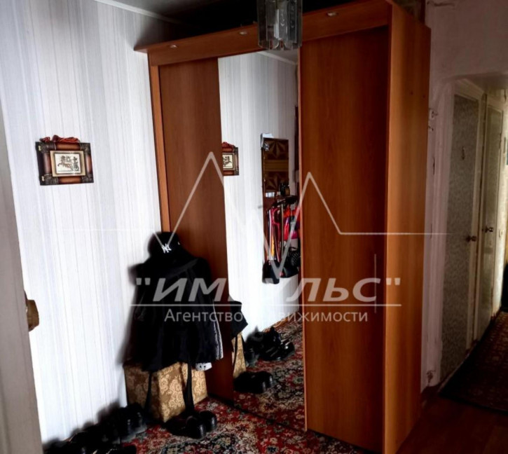 4-комн квартира Дзержинского, 45/1