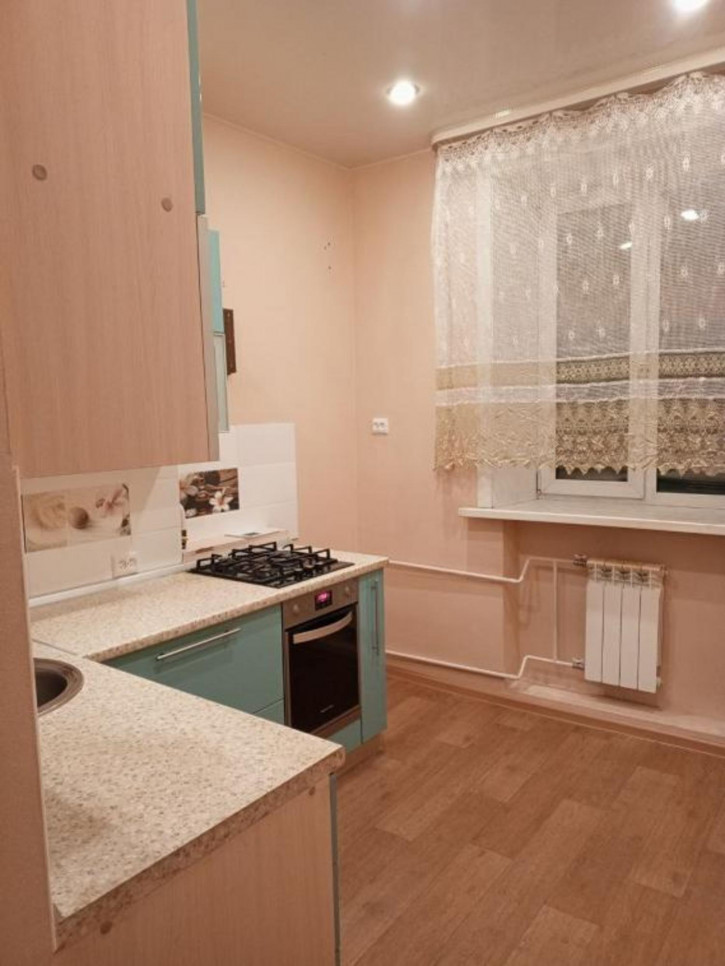 3-комн квартира -, 8 3-комн квартира -, 8