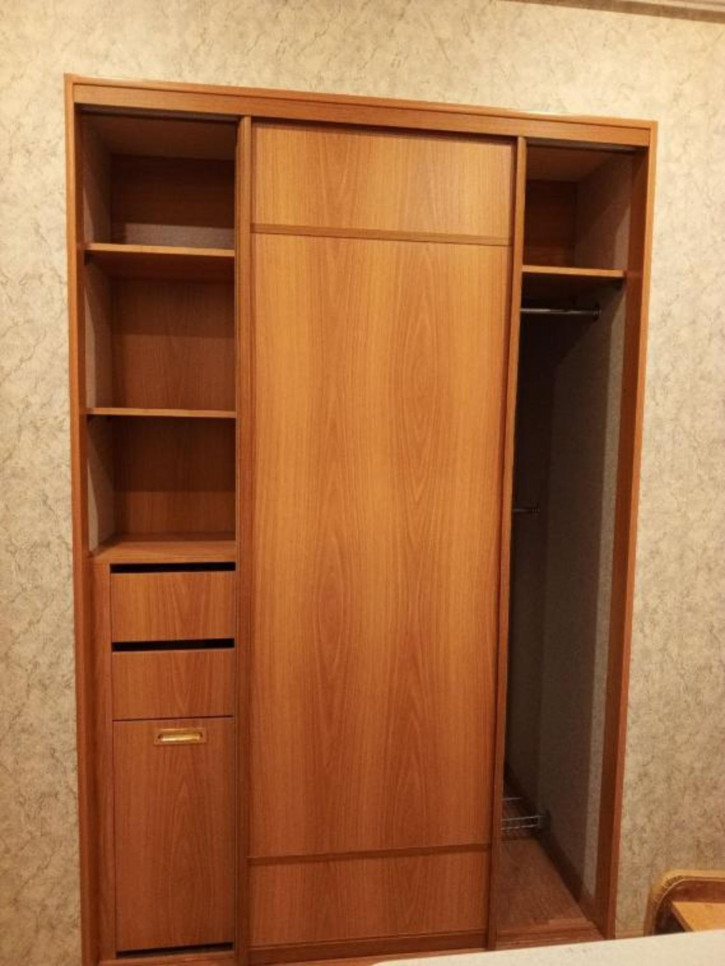 3-комн квартира -, 8 3-комн квартира -, 8