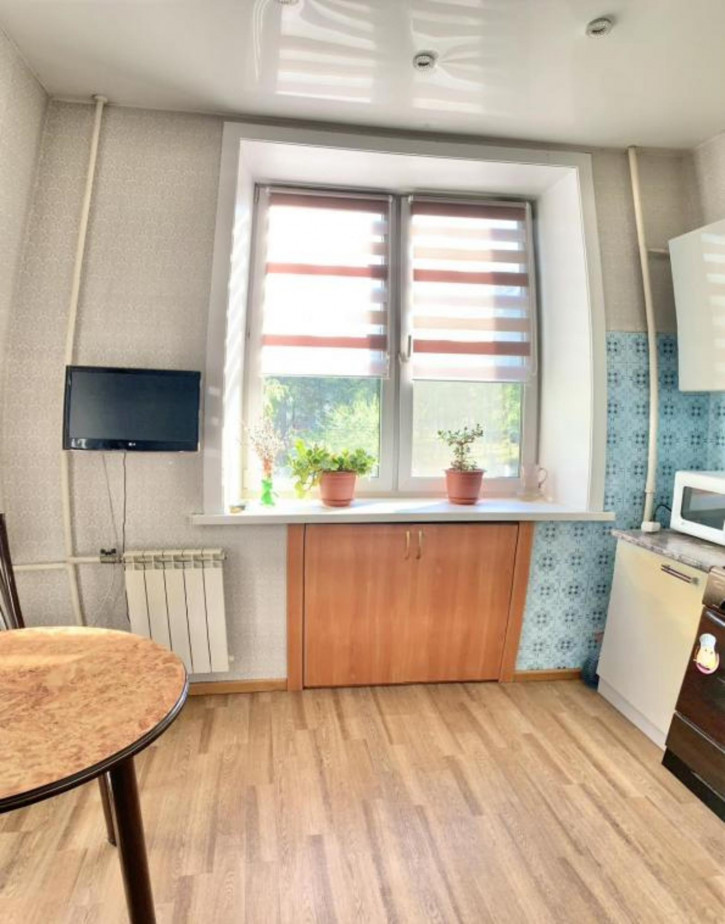 2-комн квартира 211-й кв-л, 9 2-комн квартира 211-й кв-л, 9