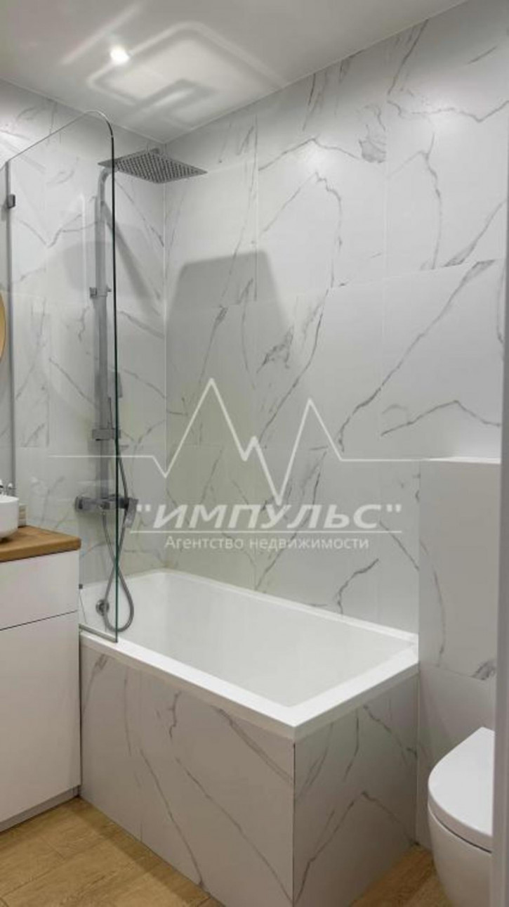 2-комн квартира Якутская, 11