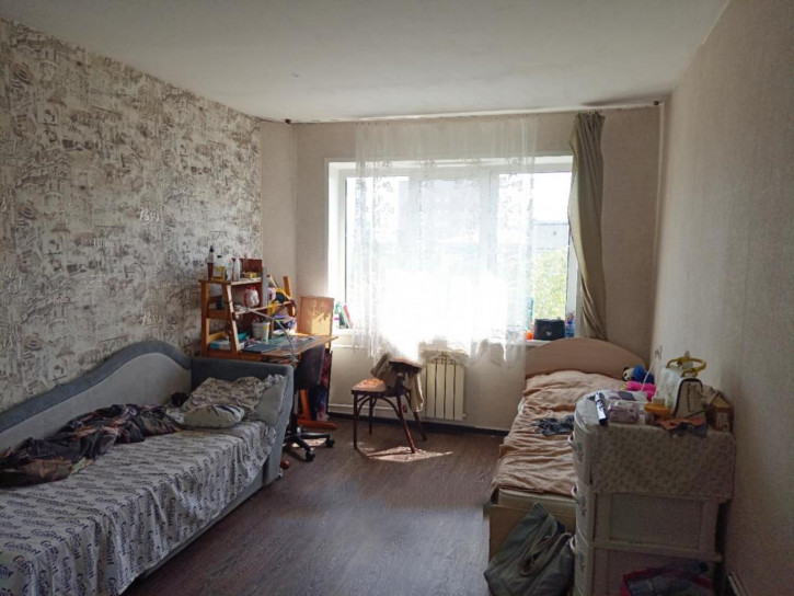 3-комн квартира Заводской мкр, 43