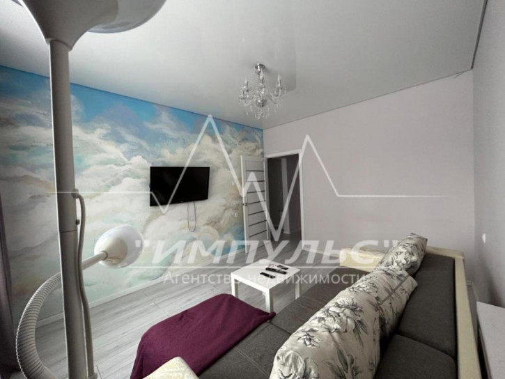 2-комн квартира Пирогова, 7