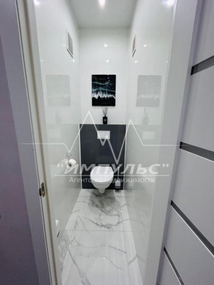 2-комн квартира Пирогова, 7
