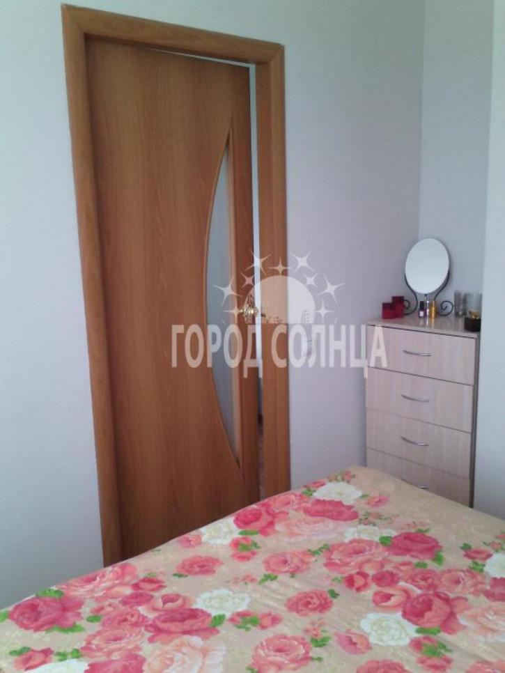 2-комн квартира Светловская, 10