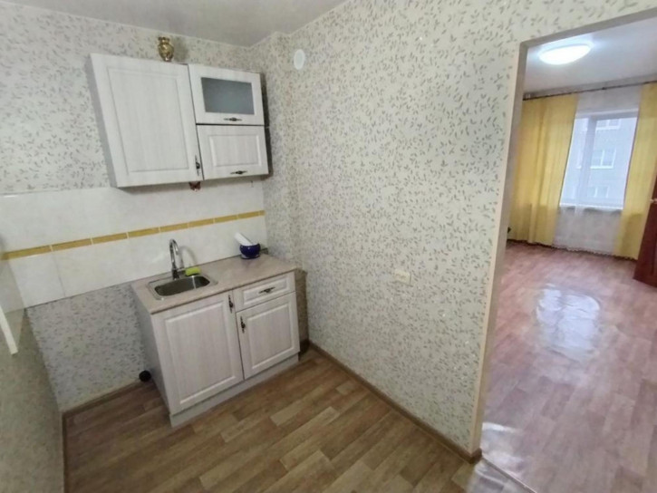 2-комн квартира 1-й микрорайон, 27