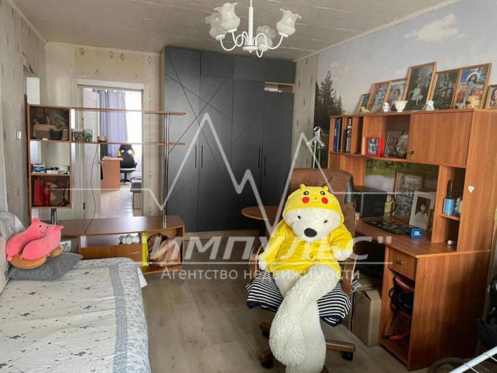 2-комн квартира Пояркова, 8
