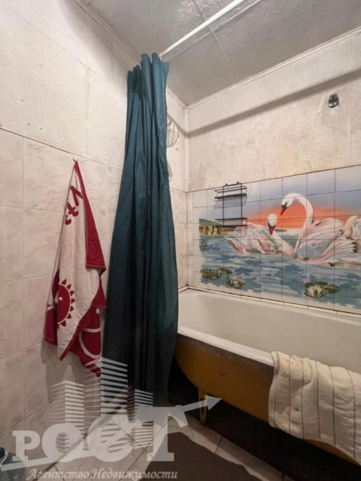 2-комн квартира Лазо, 42 2-комн квартира Лазо, 42