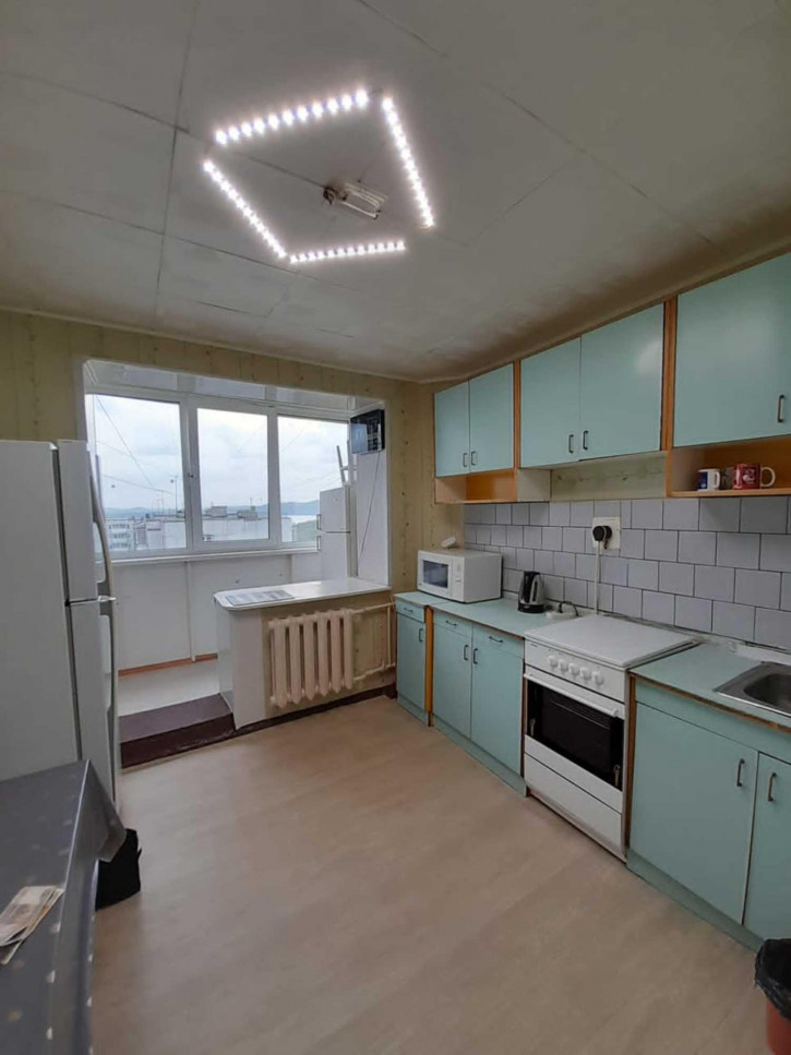 2-комн квартира Мечтателей, 23