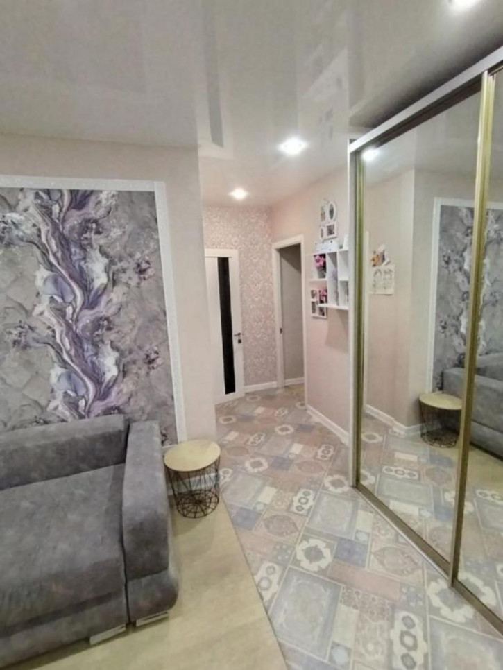 3-комн квартира 1-й микрорайон, 17