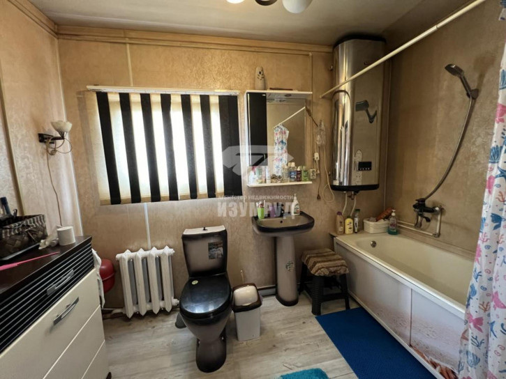 Коттедж/дом Кольцевой проезд, 52 Коттедж/дом Кольцевой проезд, 52