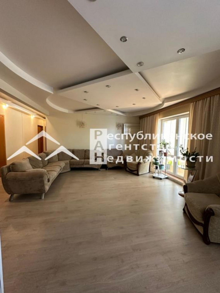 4-комн квартира Орджоникидзе, 43