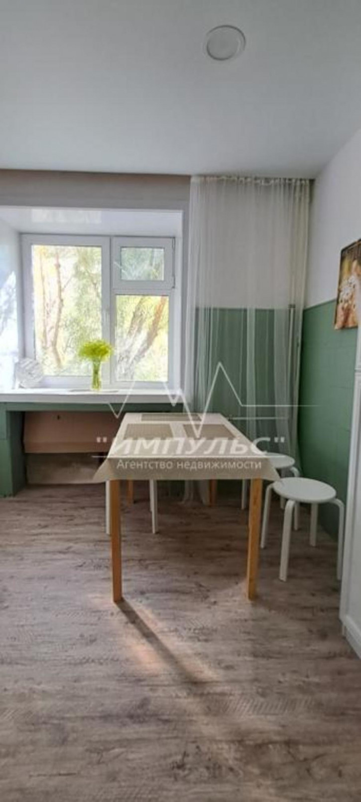 2-комн квартира Хабарова, 23/1