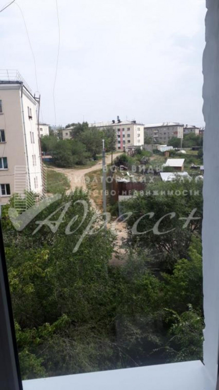 2-комн квартира Комарова, 21