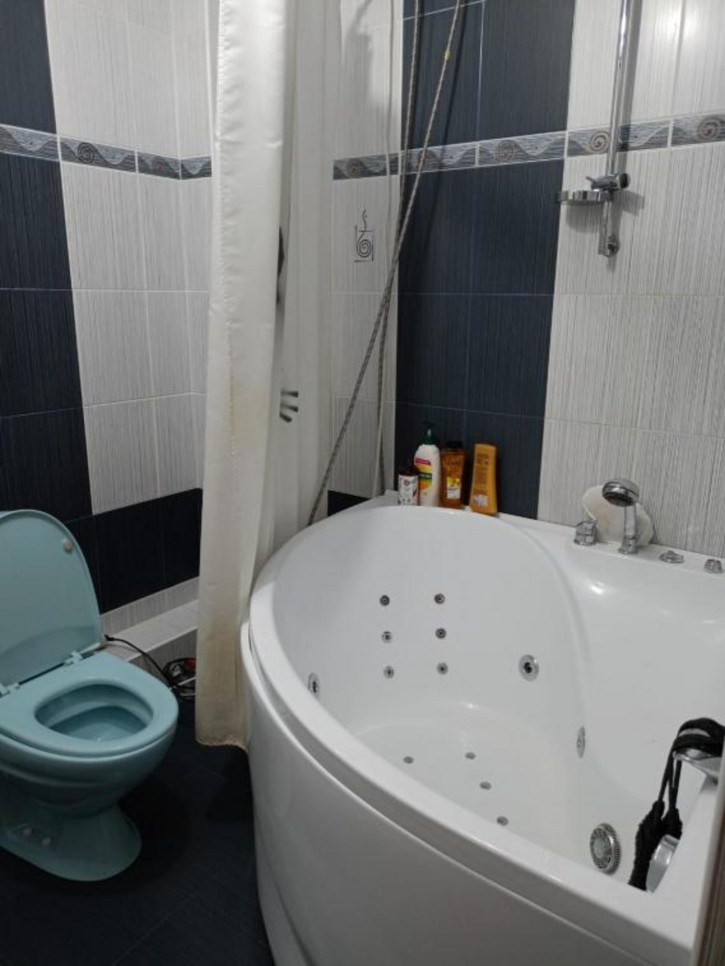 2-комн квартира Лыткина, 82/5