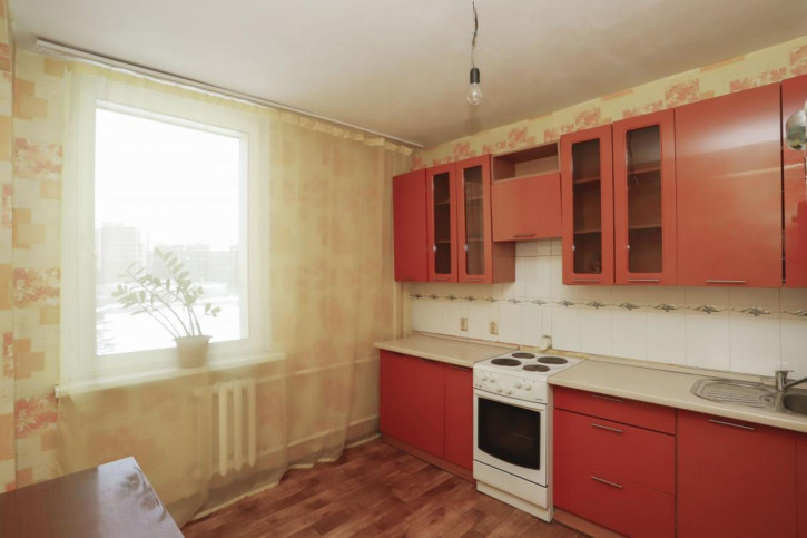 2-комн квартира проезд Юрия Тена, 2