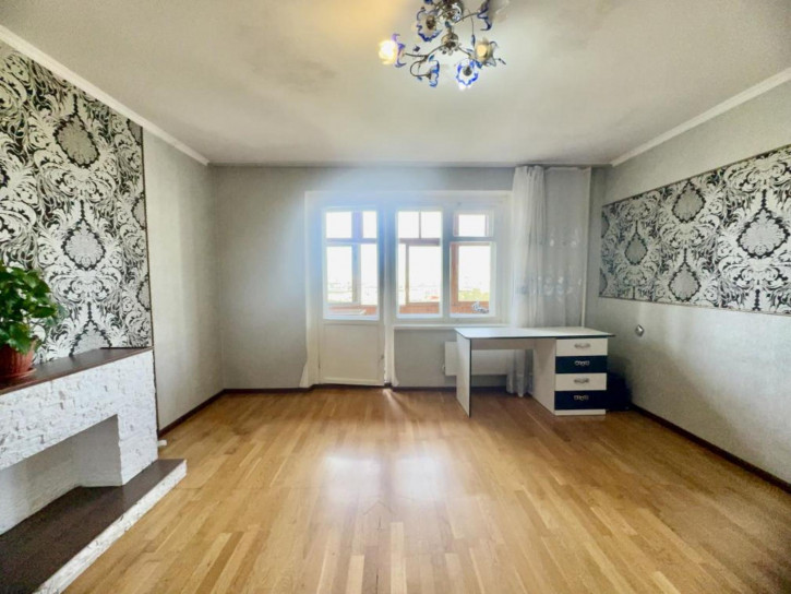 4-комн квартира Советский микрорайон, 40