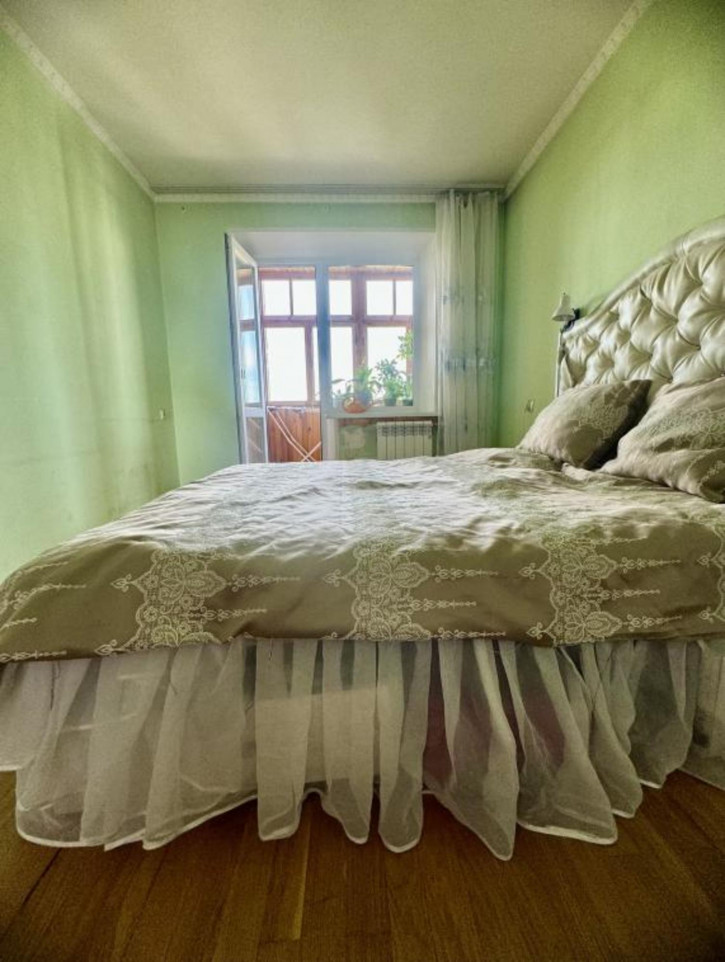 4-комн квартира Советский микрорайон, 40