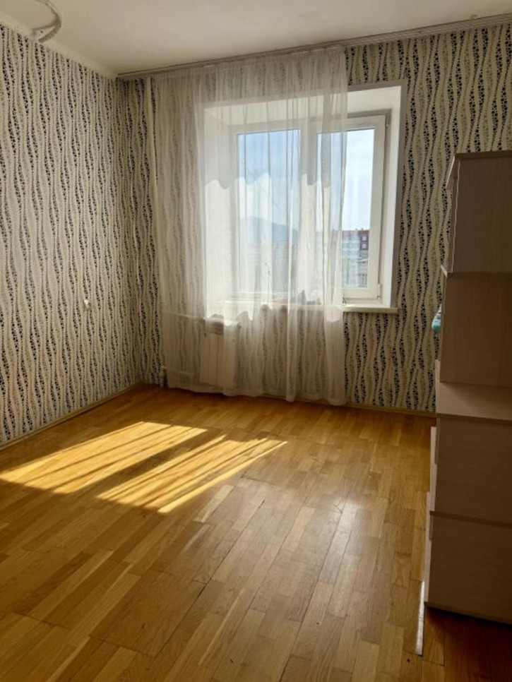 4-комн квартира Советский микрорайон, 40