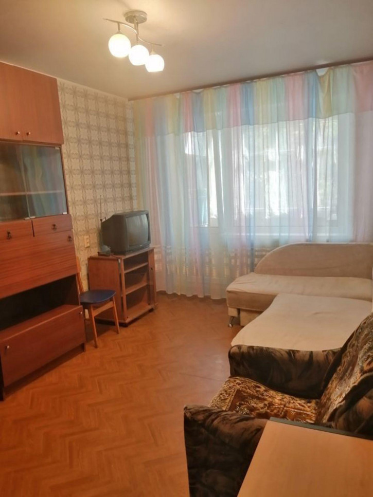 2-комн квартира Крайняя улица, 14