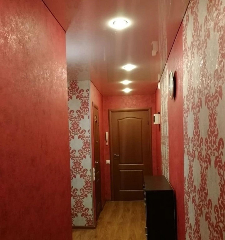 2-комн квартира Промышленности улица, 296