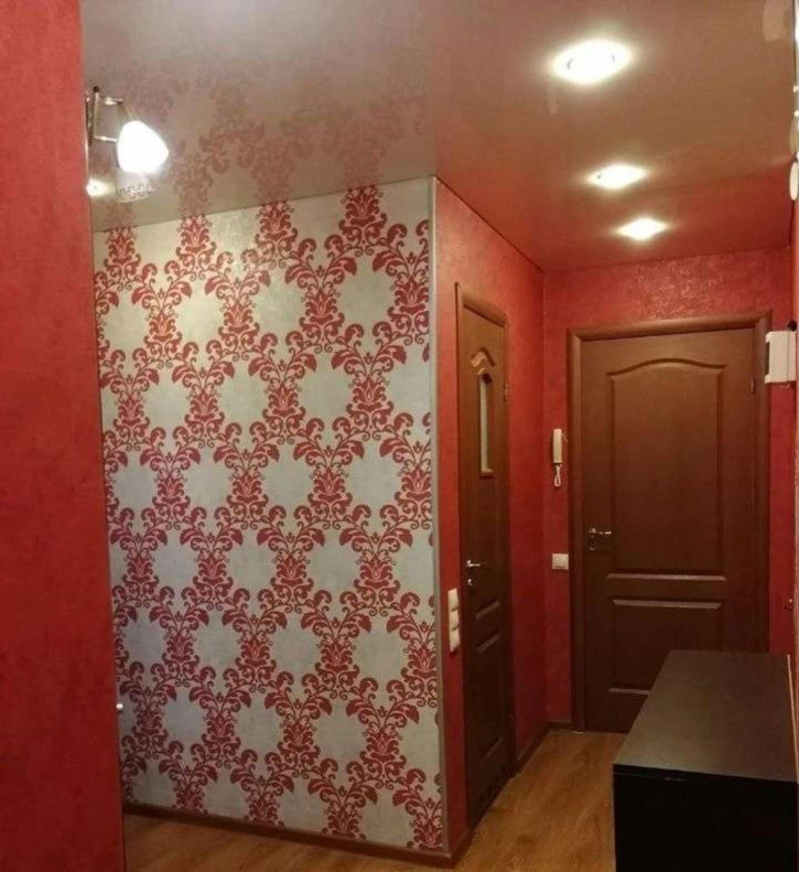 2-комн квартира Промышленности улица, 296