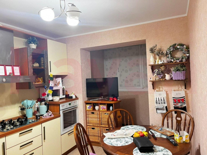 3-комн квартира Полевая ул.