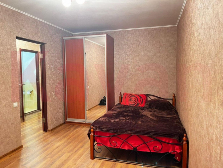 3-комн квартира Полевая ул.