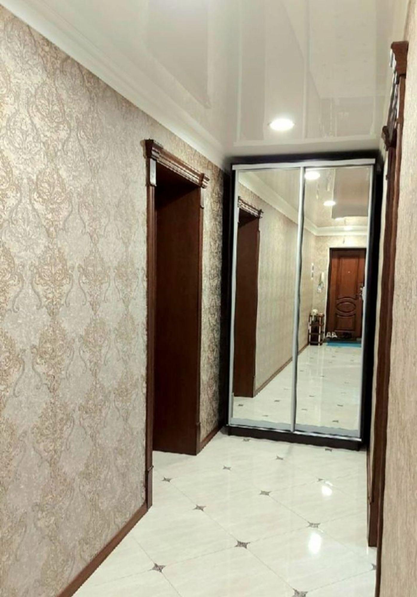 Купить квартиру за 8 800 000 рублей на Зорге ул, 3
