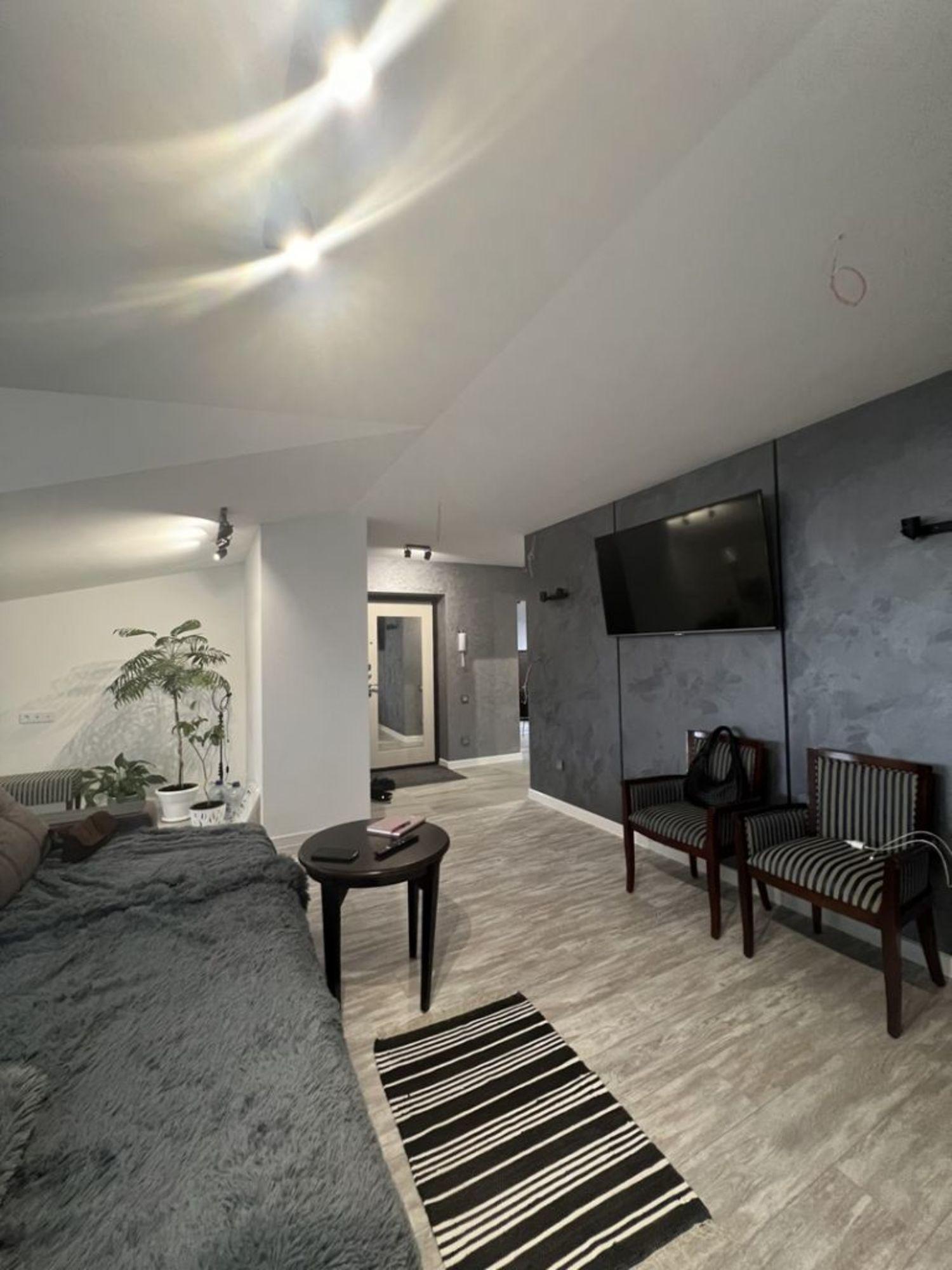 Купить квартиру за 13 000 000 рублей на Бунимовича ул, 19/8