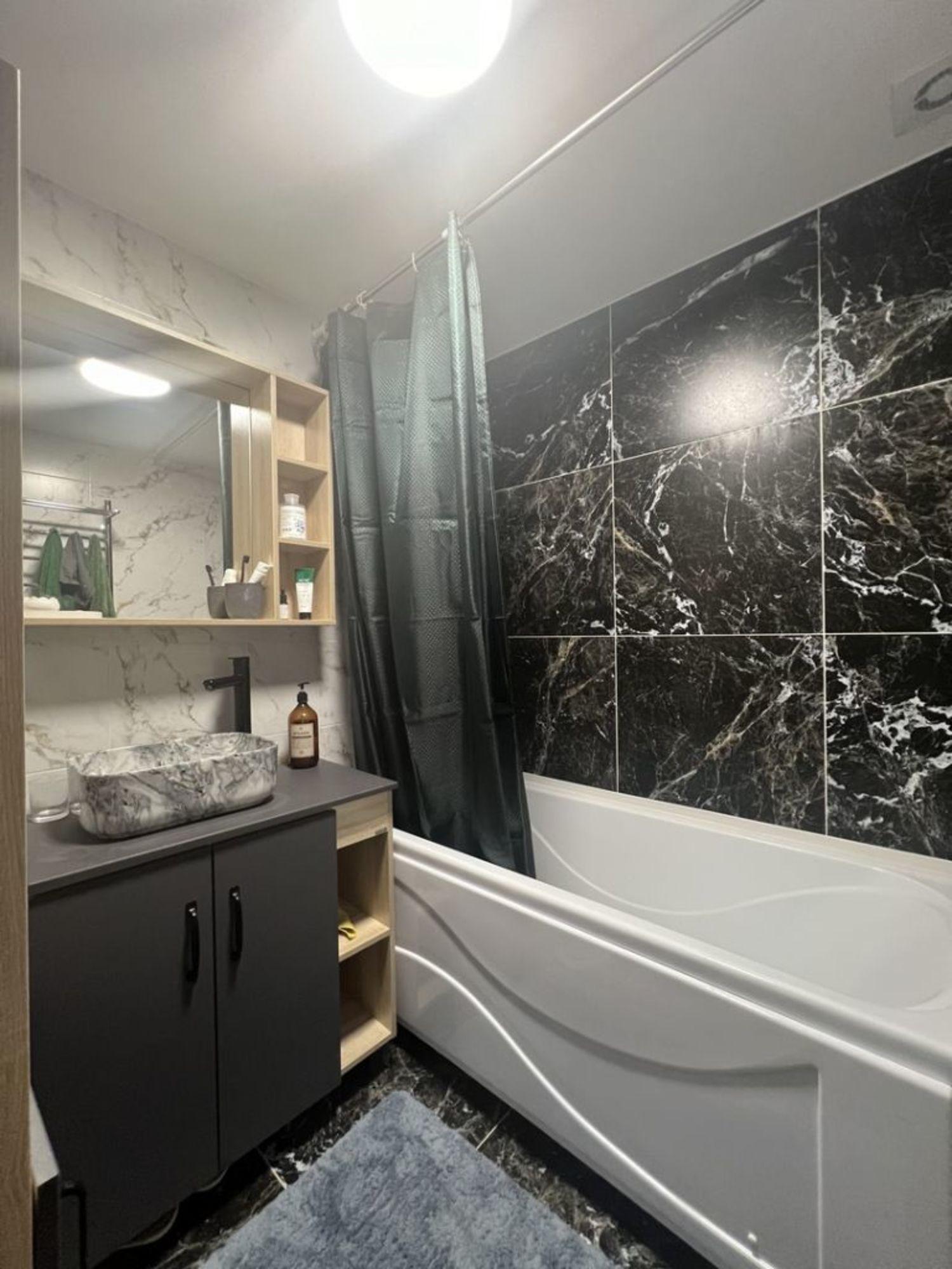 Купить квартиру за 13 000 000 рублей на Бунимовича ул, 19/8