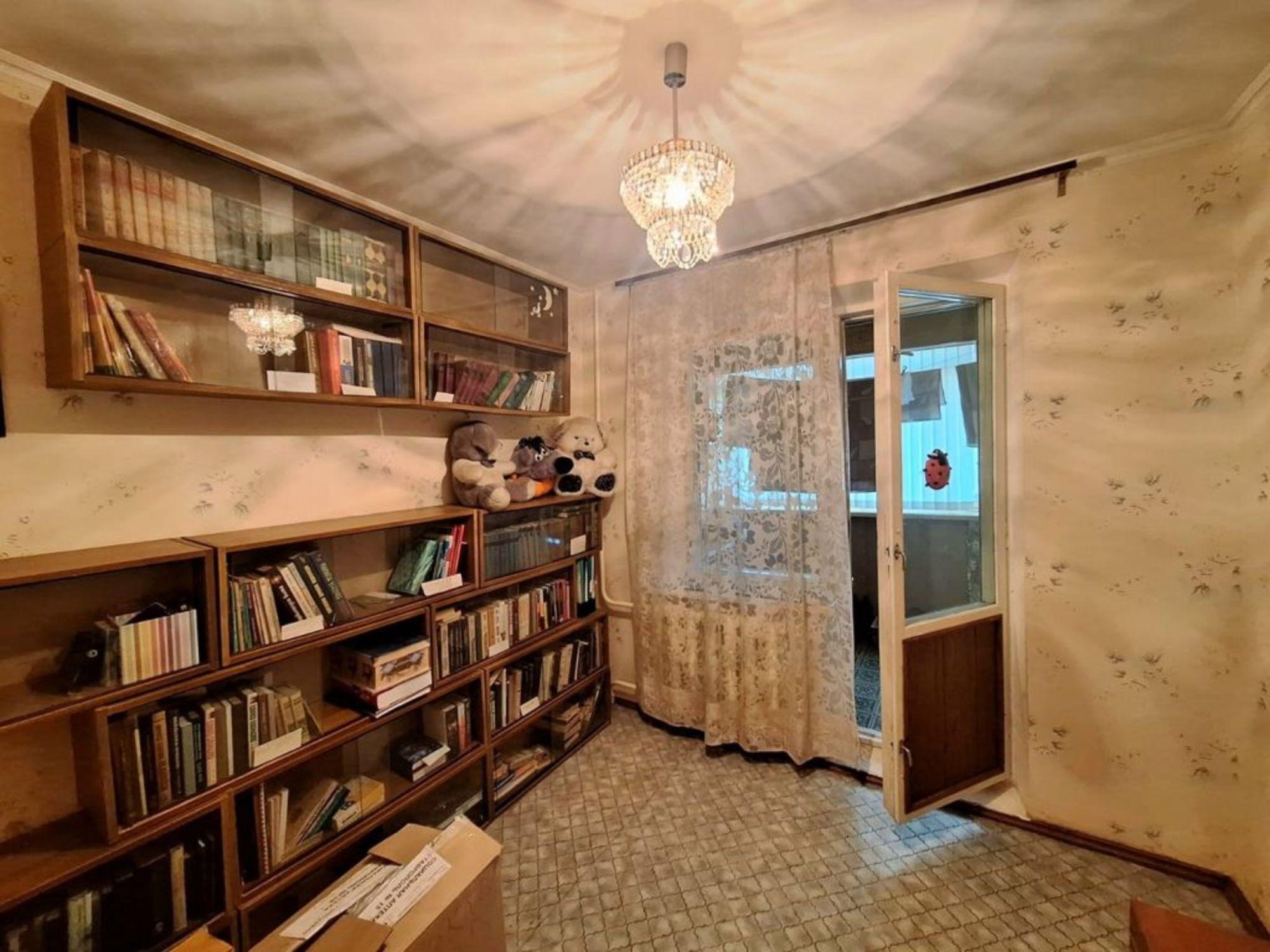 Купить квартиру за 10 000 000 рублей на Панагюриште ул, 18