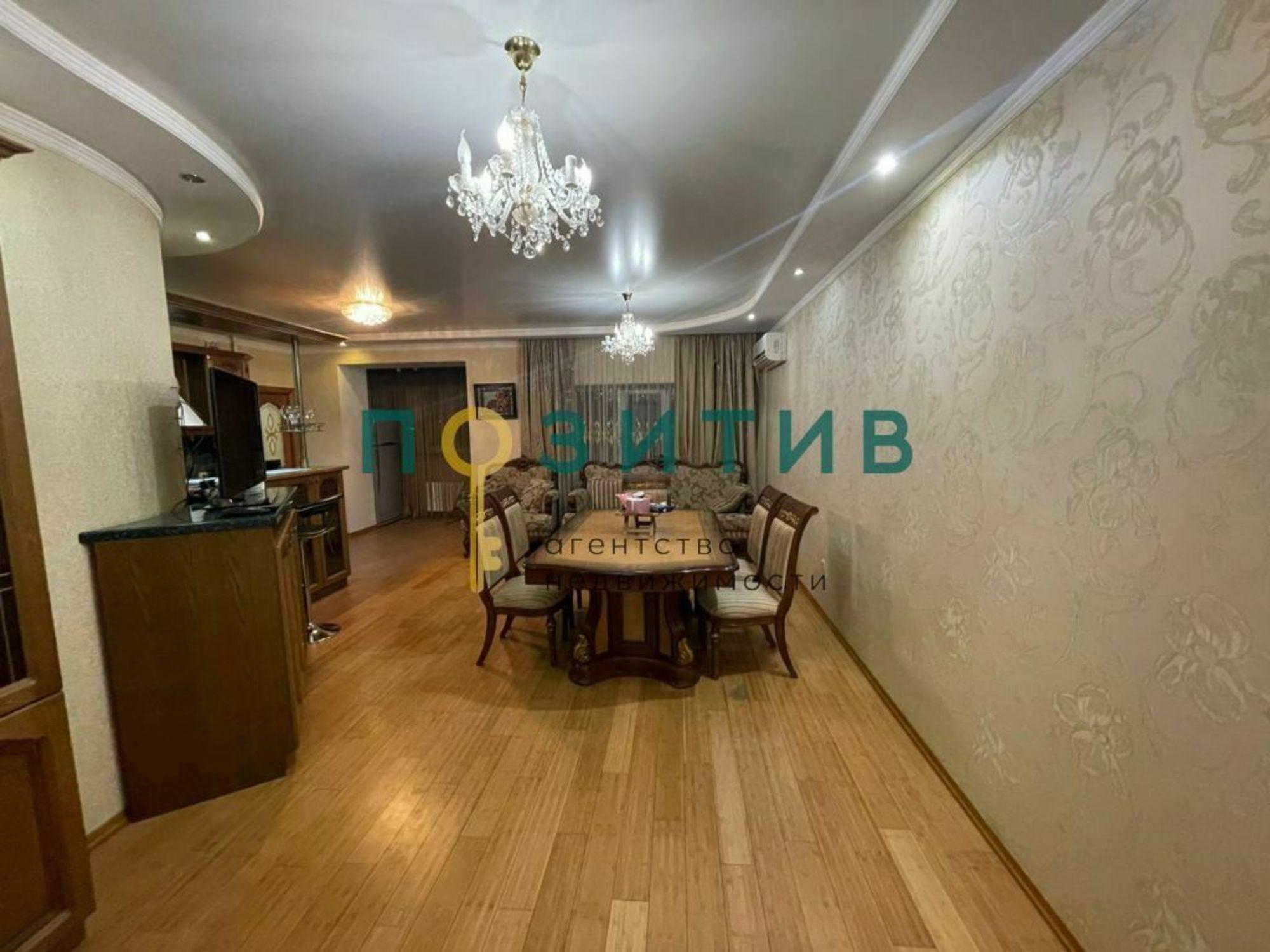 Купить квартиру за 13 700 000 рублей на Бунимовича ул, 19к2
